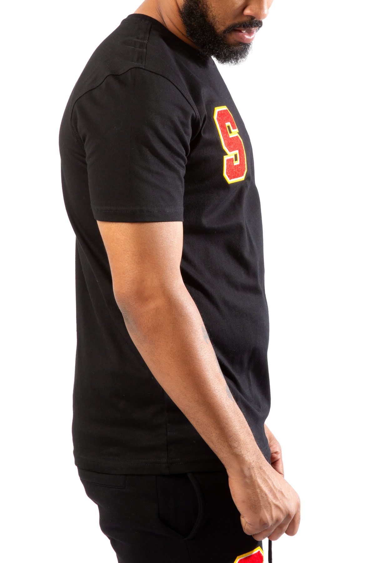 MAXIMA S On My Chest Tee FM10121SHBLK Shiekh