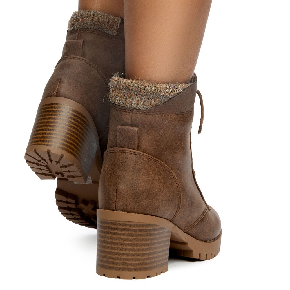 ankle booties