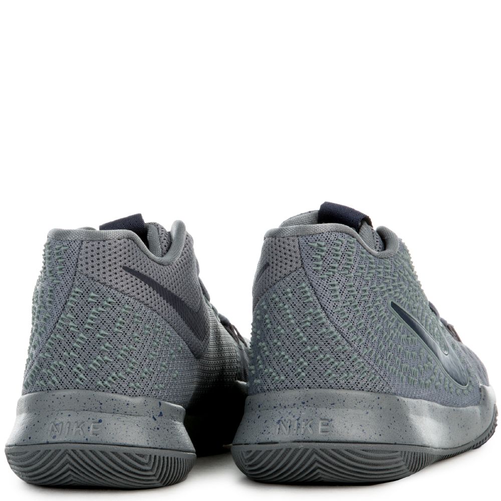 NIKE Kyrie III (GS) Baske 859466 001 - Shiekh