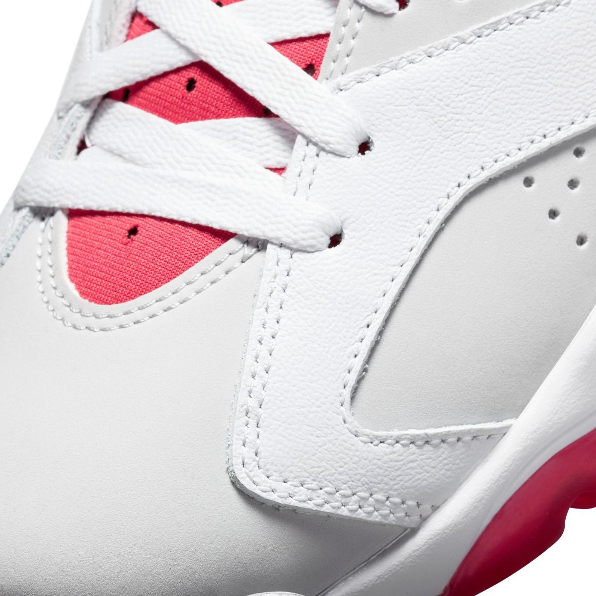 Air Jordan 6 Retro Hare
