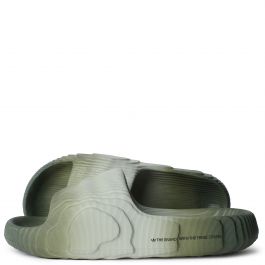 Adilette 22 Slides Wonder Silver/Silver Green/Core Black Wonder Silver/Silver Green/Core Black