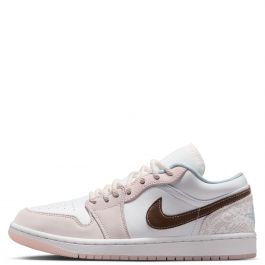Women's Air Jordan 1 Low WHITE/IRONSTONE-WHITE-LIGHT SOFT PINK WHITE/IRONSTONE-WHITE-LIGHT SOFT PINK