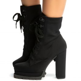 Montclair-31 Lace-Up Bootie Black Black
