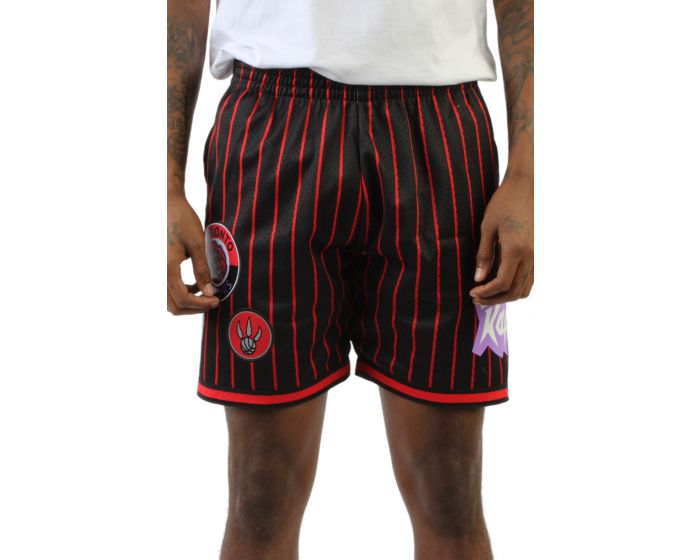 Mens Authentic Chicago Bulls Mitchell & Ness Red Pinstripe Basketball  Shorts Med