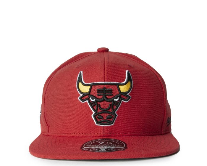 MITCHELL AND NESS Logo History Fitted HWC Chicago Bulls Snapback ...