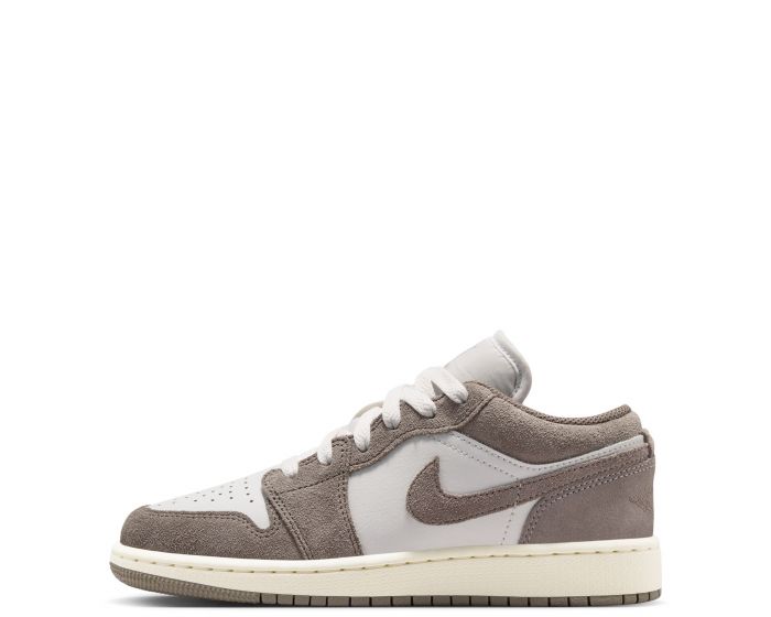 AIR JORDAN 1 LOW GS 25㎝ 1816bf7c585dbf4495f4b58f579386