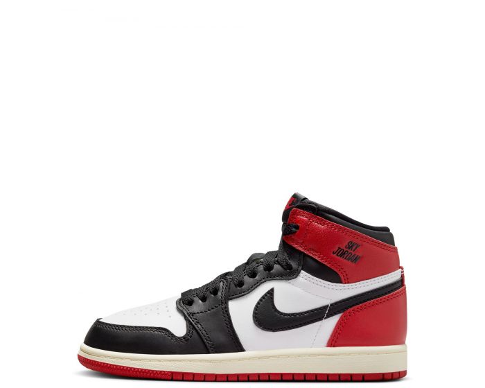 スニーカー Jordan 1 Retro High OG \"Black Toe\" 12cm Air Jordan 1 High OG Black Toe Reimagined - YouTube