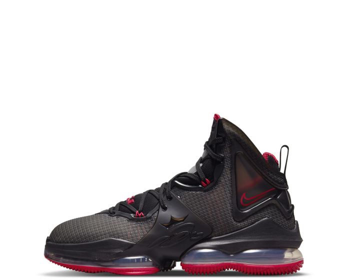 Nike LeBron 19 XIX Low 