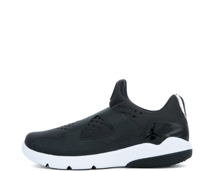 Jordan trainer clearance essential black