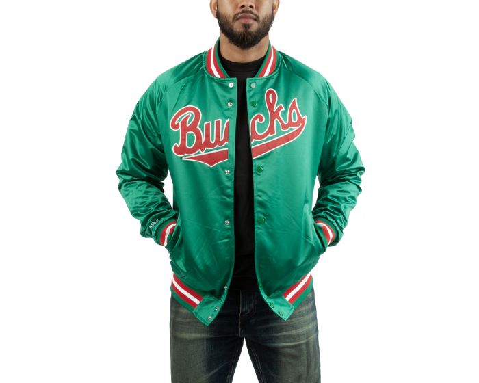 milwaukee bucks shorts mitchell and ness