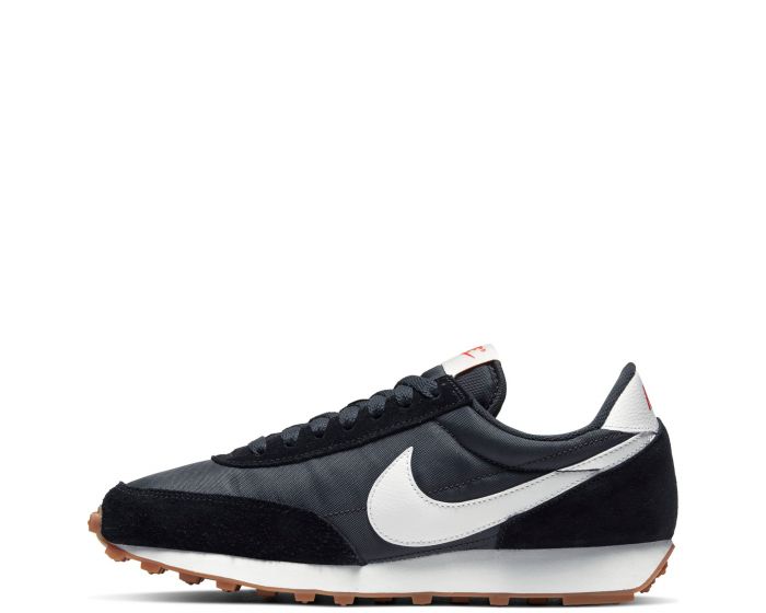 NIKE ナイキ DAYBREAK VNTG 黒/白 US10 28cm 【公式通販】
