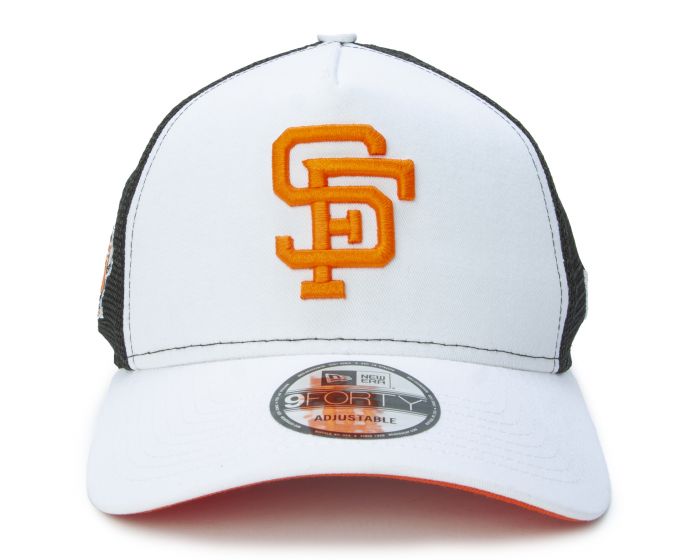 New Era Youth Boys and Girls Black San Francisco Giants Patch Trucker  9FORTY Snapback Hat