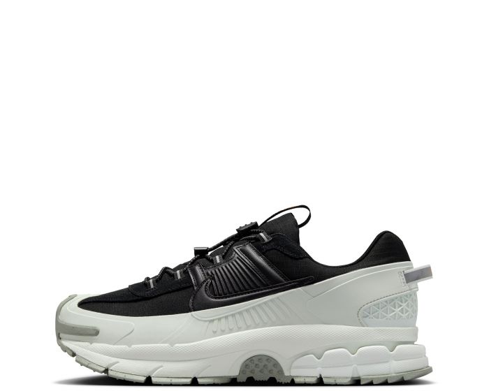 moo プロフ必見 NIKE Zoom Vomero Roam FV2295 001 - Shiekh