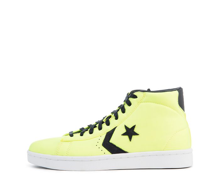 CONVERSE Men's Pro Leather Plus Sneakers 134770C - Shiekh
