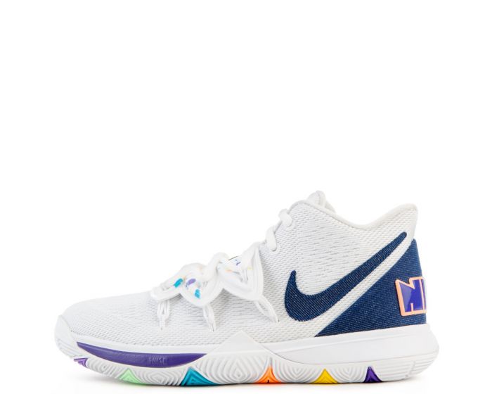 kyrie 5 light blue