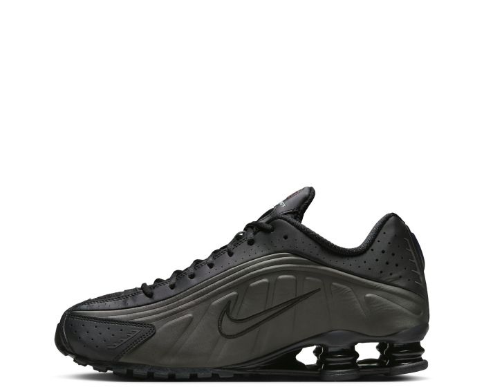 Nike Shox R4 | Foot Locker