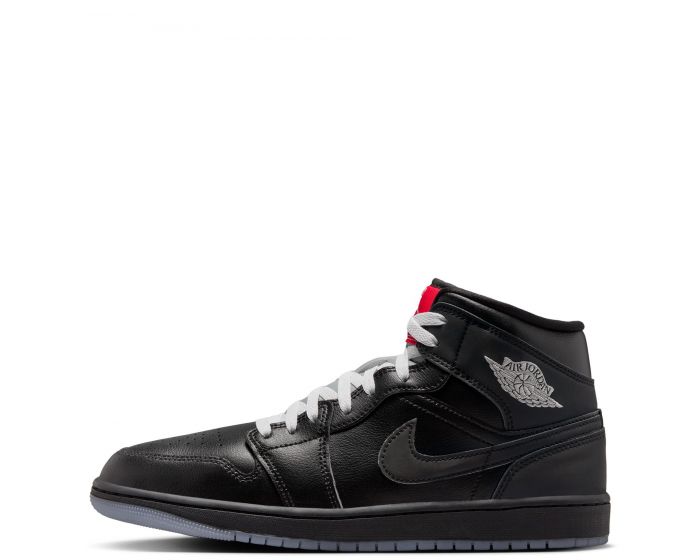 NIKE AIR JORDAN 1 MID 