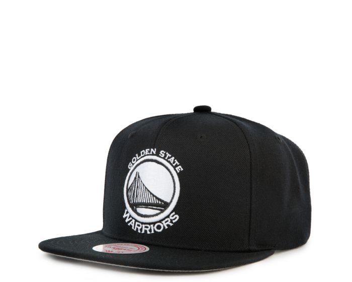 W Snapback MITCHELL AND NESS WARRIORS WOOL B/W SNAPBACK 6HSSMM18155-GSWBLCK - Shiekh