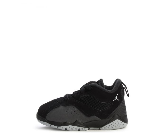 ピ*ツ様 NIKEairjordanブラックローカット28 ピ*ツ様 NIKEairjordanブラックローカット28 Nike】ローカット