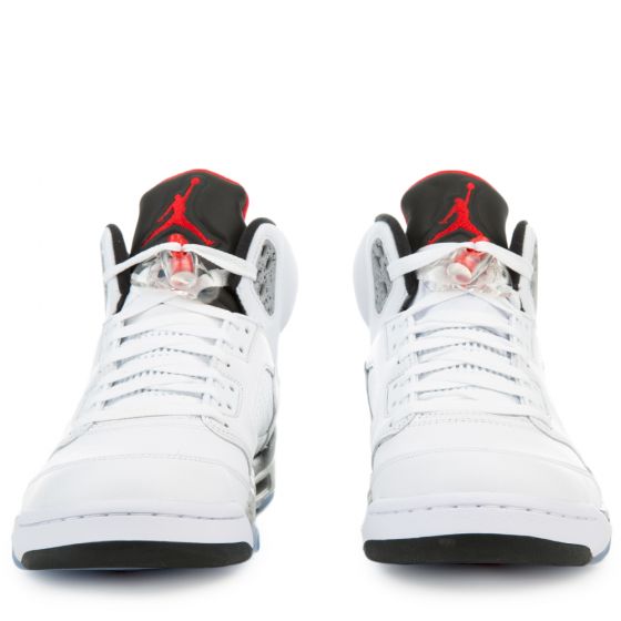 AIR JORDAN 5 RETRO WHITE/UNIVERSITY RED-BLACK-MATTE SILVER