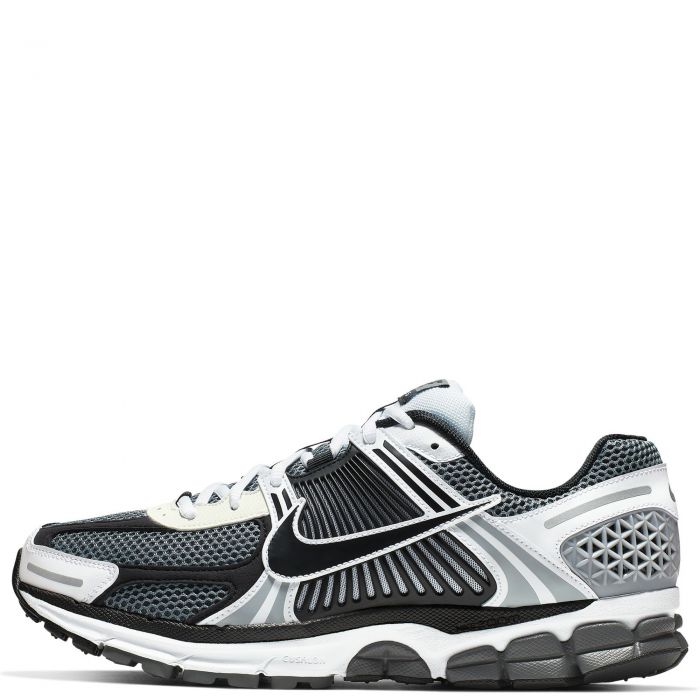Zoom Vomero 5 SE SP Dark Grey/Black-White-Sail