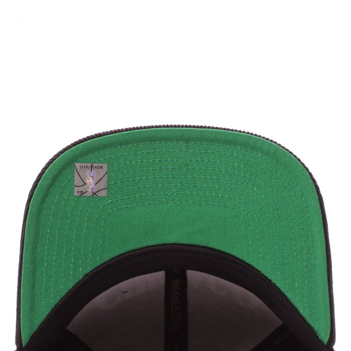 Chicago Bulls Corduroy Snapback  Black