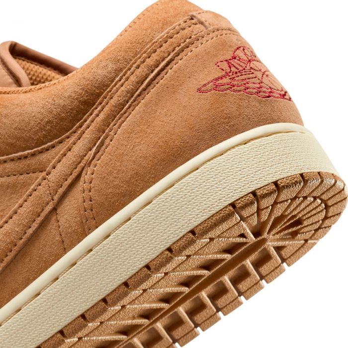 Air Jordan 1 Low Flax Flax/Flax-Varsity Red-Muslin