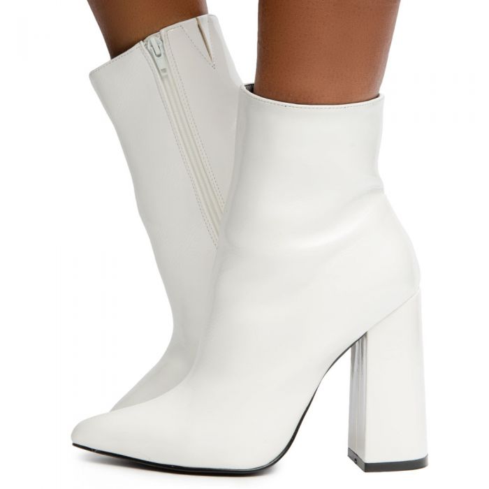 LILIANA Maui-7 Pointy Toe Booties MAUI-7-WHITE - Shiekh