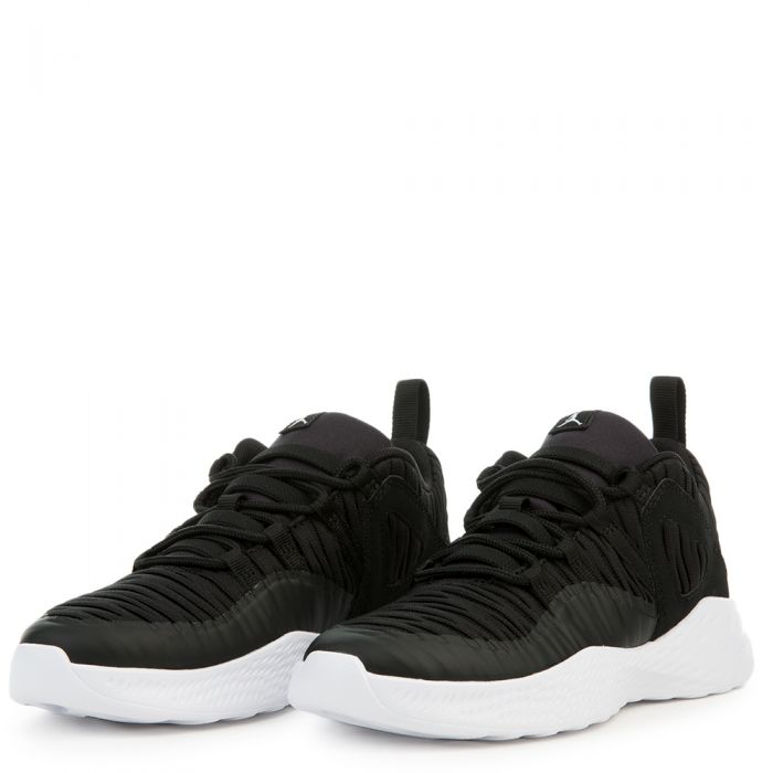 JORDAN FORMULA 23 LOW BP BLACK/BLACK-WHITE
