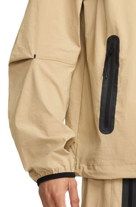Tech Woven Jacket PARACHUTE BEIGE/PARACHUTE BEIGE/BLACK