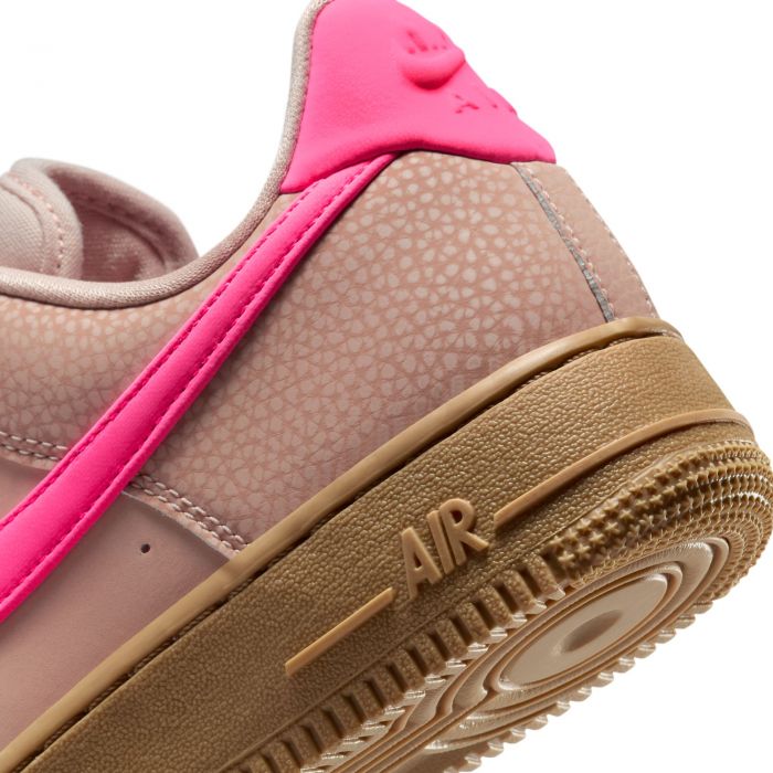 Women's AIR FORCE 1 '07 Particle Beige/Hyper Pink