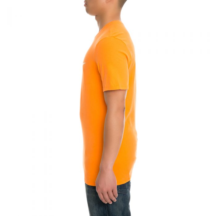 M NSW TEE ULTRA RAW HEM BRIGHT MANDARIN/WHITE