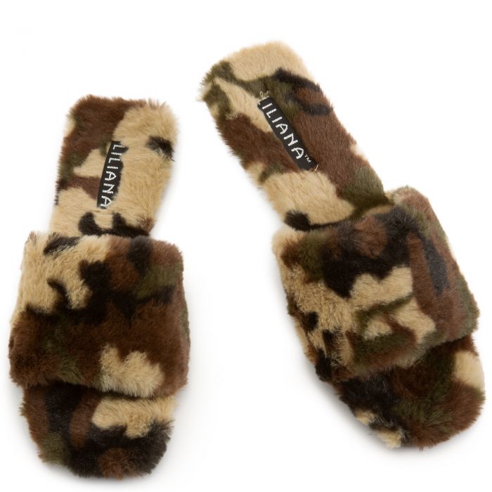 Stepout-2 Furry Sandals Camouflage