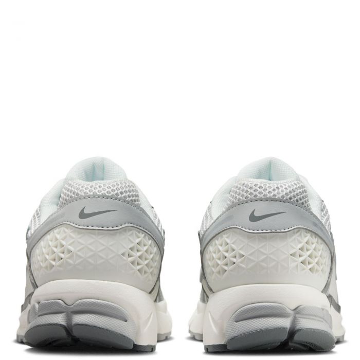 Zoom Vomero 5 Summit White/Metallic Silver