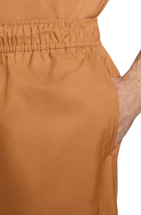 Nike Club Woven Flow Shorts Flax/White