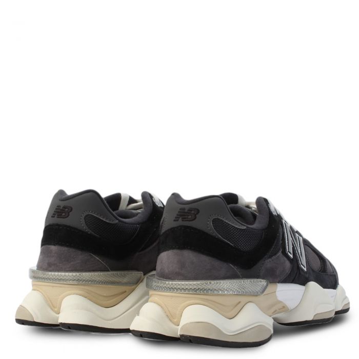 9060 Black/Phantom/ Magnet/Silver Metalic