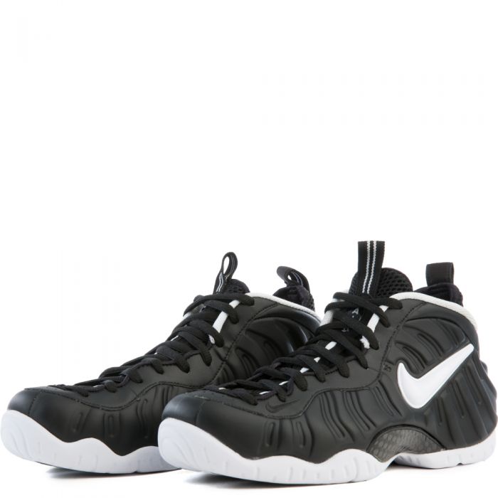 AIR FOAMPOSITE PRO Black/White