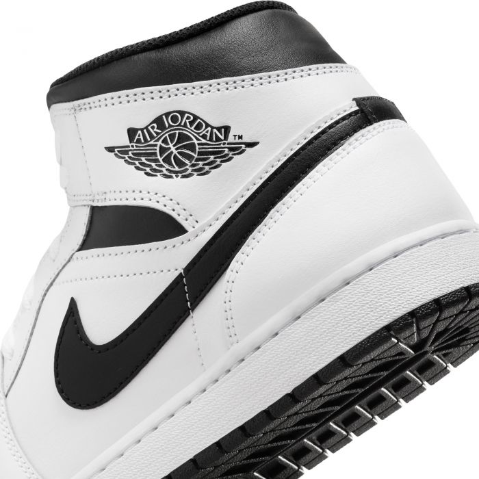 Air Jordan 1 Mid White/Black-White-Black