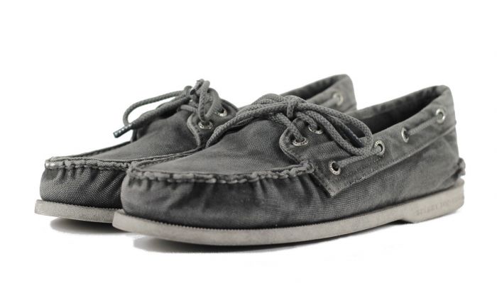 SPERRY TOP-SIDER for Men: Authentic Original Washed Canvas 2-Eye Boat ...