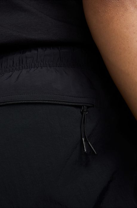 Tech Woven Taper Leg Pants Black