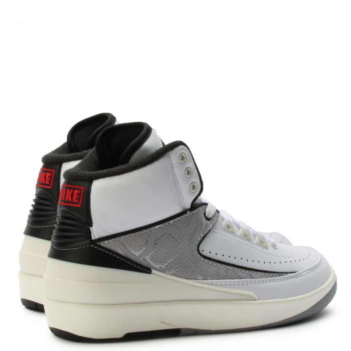 Grade School Air Jordan 2 Retro White/Fire Red-Black-Sail
