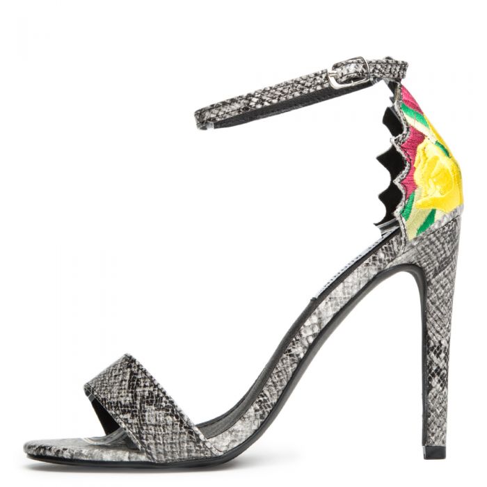 Cape Robbin Suzzy-66 Snake High Heel Snake Black