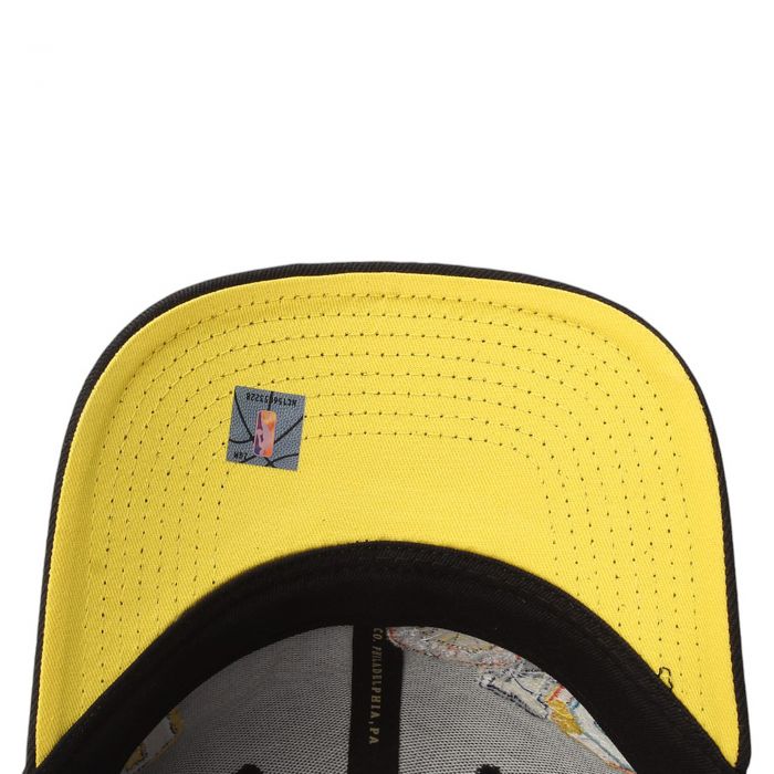 NBA Hyper Type Pro-Crown Fit Golden State Warriors Snapback  Black