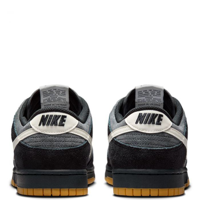 Dunk Low Retro SE Black