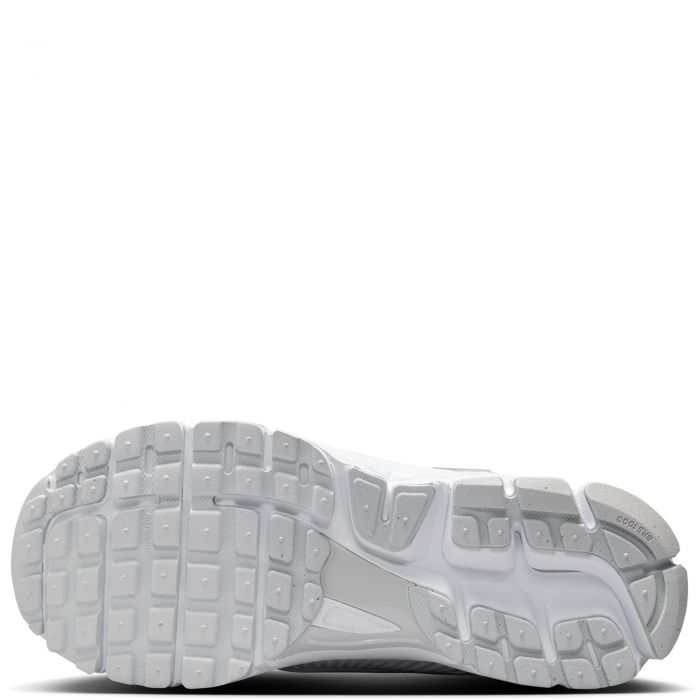 Women's Nike Zoom Vomero 5 White/Metallic Silver-Summit White