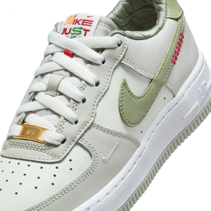 Grade-School Air Force 1 LV8 Sail/Olive Aura-White-Light Bone