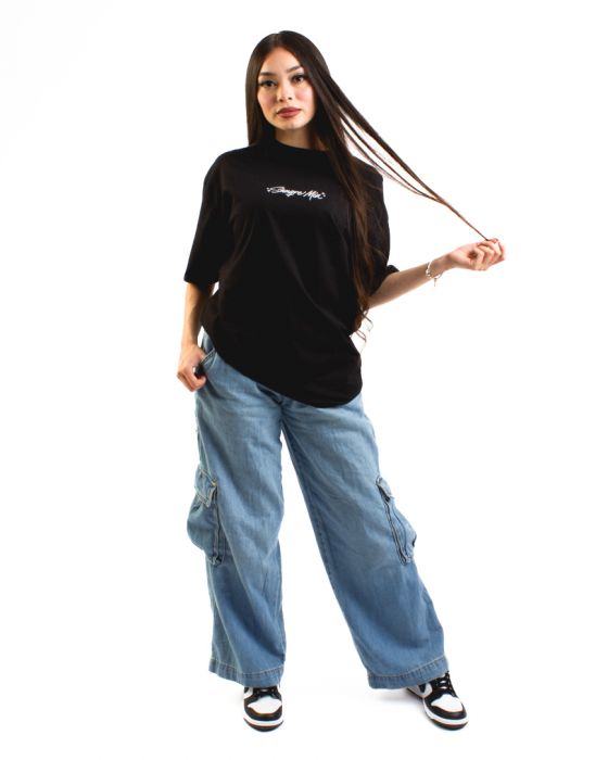 Hecho con amor t-shirt  Black