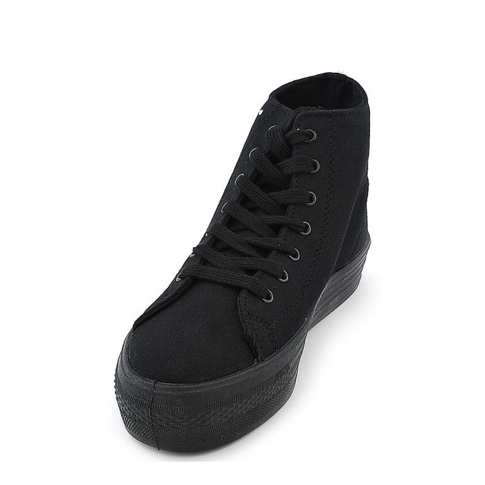 Studded Platform Sneaker Black