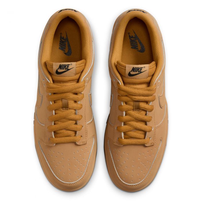 Dunk Low Retro SE Wheat/Wheat-Gum Yellow-Black
