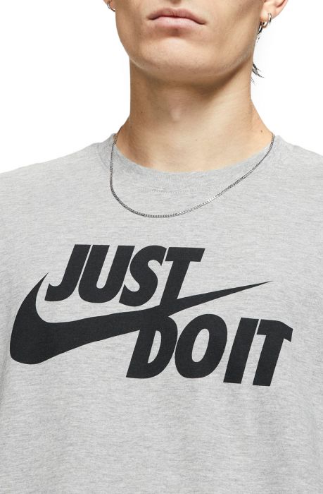 NIKE Sportswear Just Do It Swoosh Tee AR5006 063 Shiekh